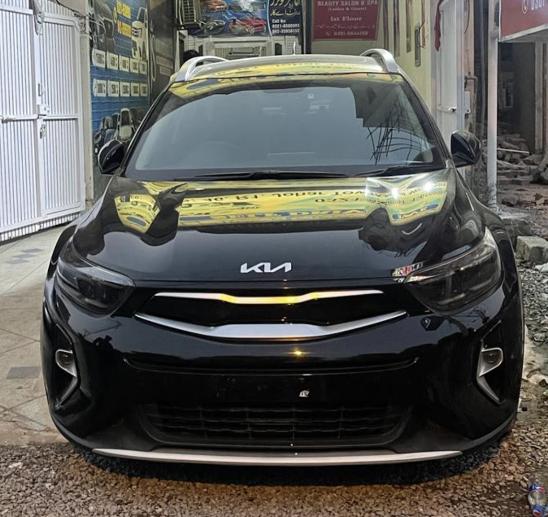 Kia Stavic